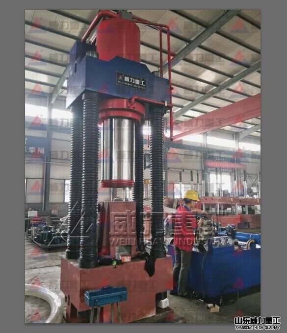 630噸鐵屑?jí)簤K機(jī)車間調(diào)試過(guò)程